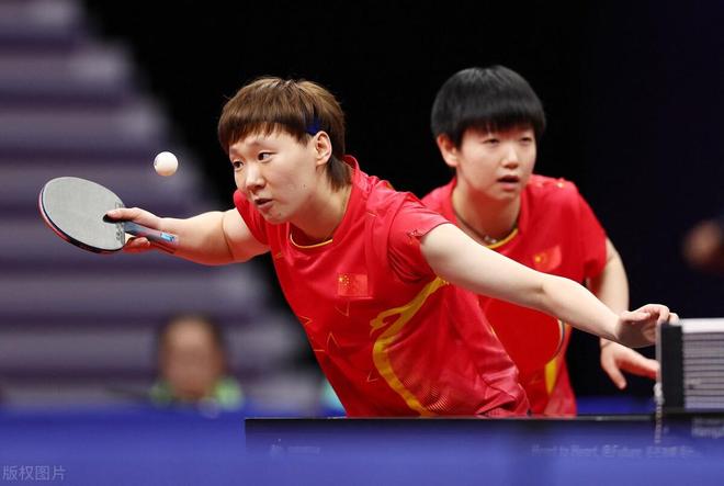 冠中继续保 冠中继续保