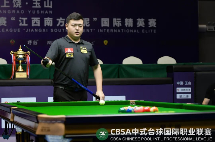 牌事件背后 牌事件背后